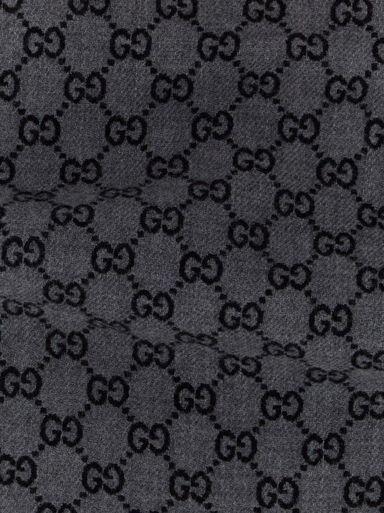 Gucci Gray Wool Scarf